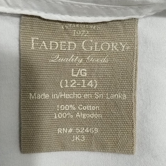 💥5 for$20💥 Classic one pocket button down shirt - Picture 4 of 4